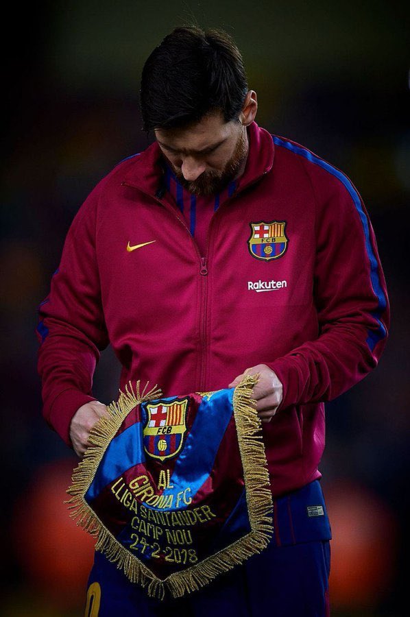 ���� ���_4kL5d