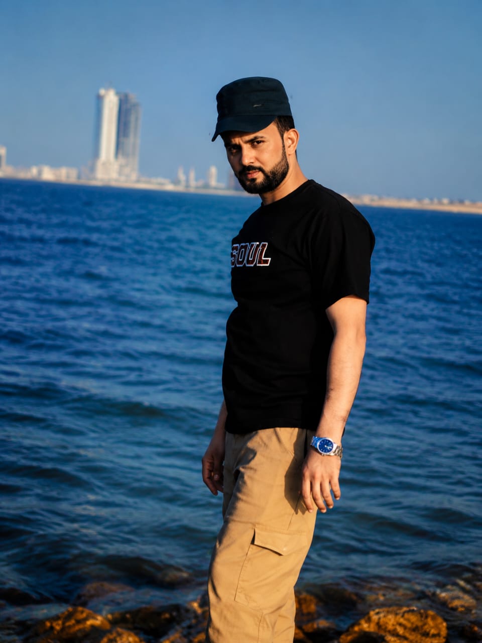 Kamran Khan je_uYg8a
